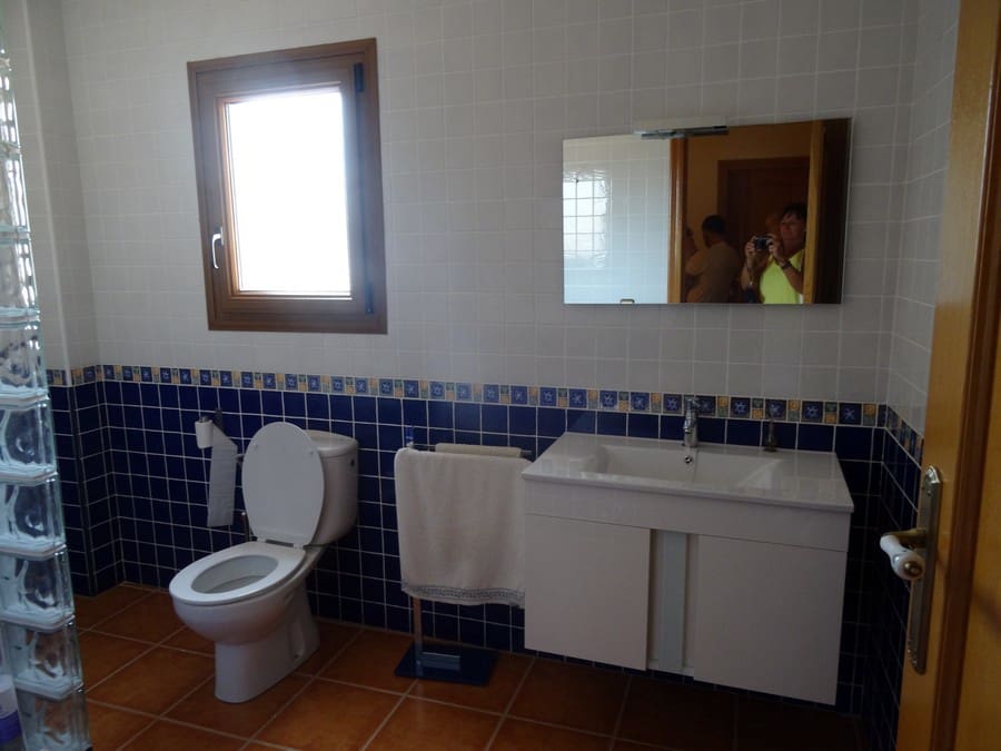 3 bedroom Townhouse for sale in Pinoso with pool - € 290,000 (Ref: 3263903)