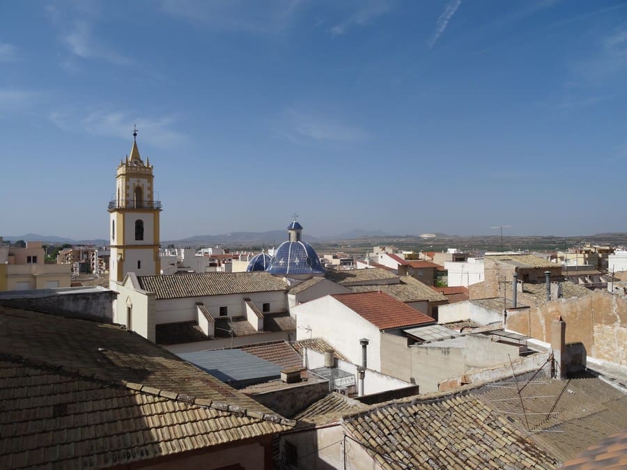 3 bedroom Townhouse for sale in Pinoso with pool - € 290,000 (Ref: 3263903)