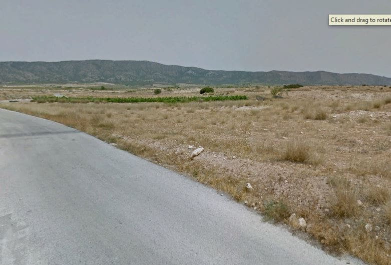 Grunde uden byggetilladelser til salg i Ubeda - € 32.500 (Ref: 3302850)