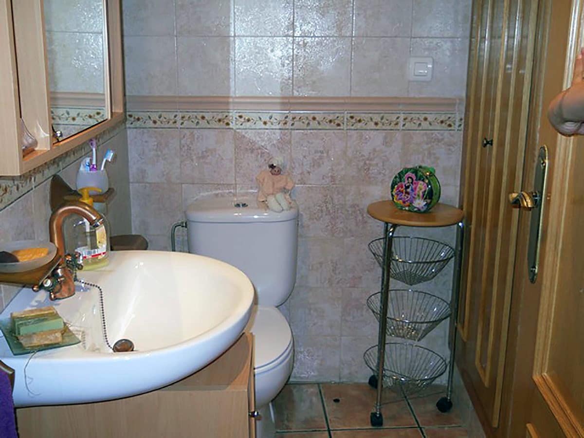 4 Zimmer Haus zu verkaufen in Pinoso mit Pool - 139.950 € (Ref: 3308711)