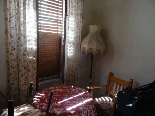 6 camera da letto Casa in vendita in Pinoso con piscina - 74.000 € (Rif: 3360435)