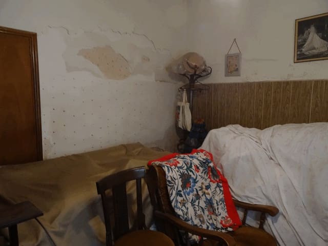 6 camera da letto Casa in vendita in Pinoso con piscina - 74.000 € (Rif: 3360435)