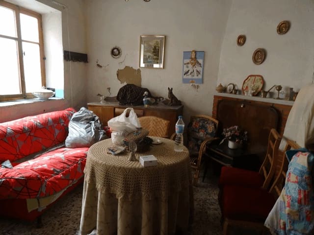 6 camera da letto Casa in vendita in Pinoso con piscina - 74.000 € (Rif: 3360435)