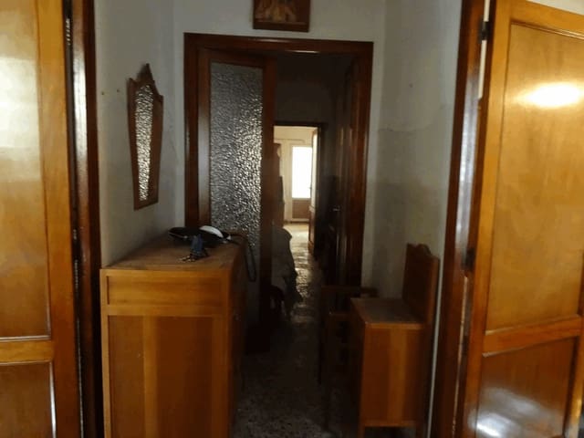6 camera da letto Casa in vendita in Pinoso con piscina - 74.000 € (Rif: 3360435)