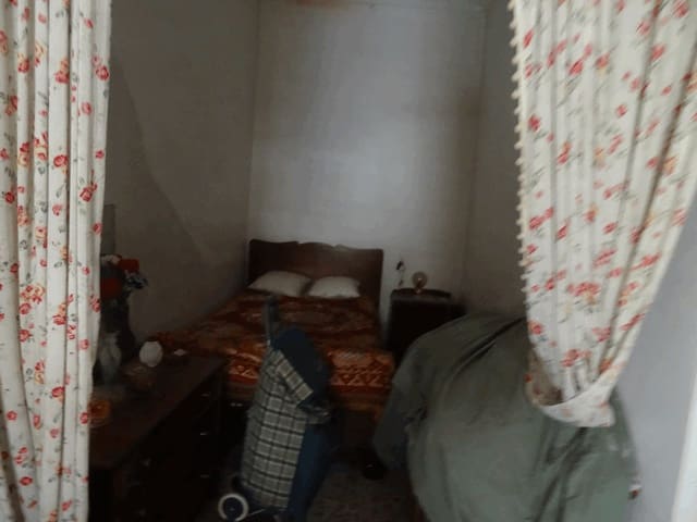 6 camera da letto Casa in vendita in Pinoso con piscina - 74.000 € (Rif: 3360435)