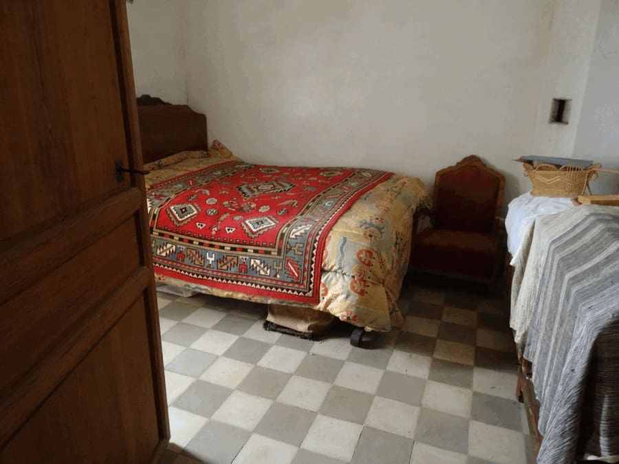 6 soverom Hus til salgs i Pinoso med svømmebasseng - € 74 000 (Ref: 3360435)