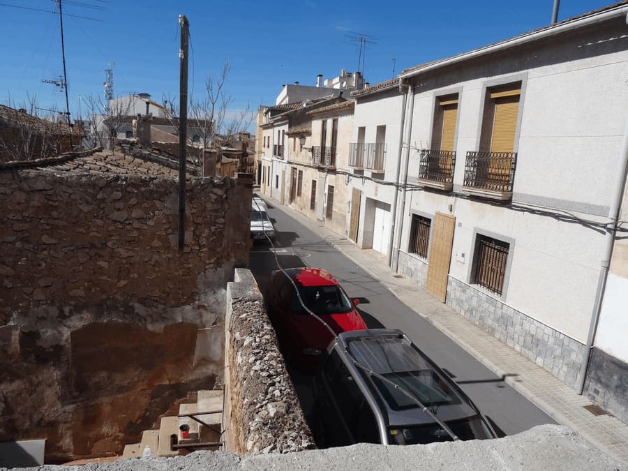 6 soverom Hus til salgs i Pinoso med svømmebasseng - € 74 000 (Ref: 3360435)