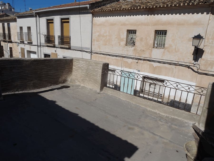 6 soverom Hus til salgs i Pinoso med svømmebasseng - € 74 000 (Ref: 3360435)