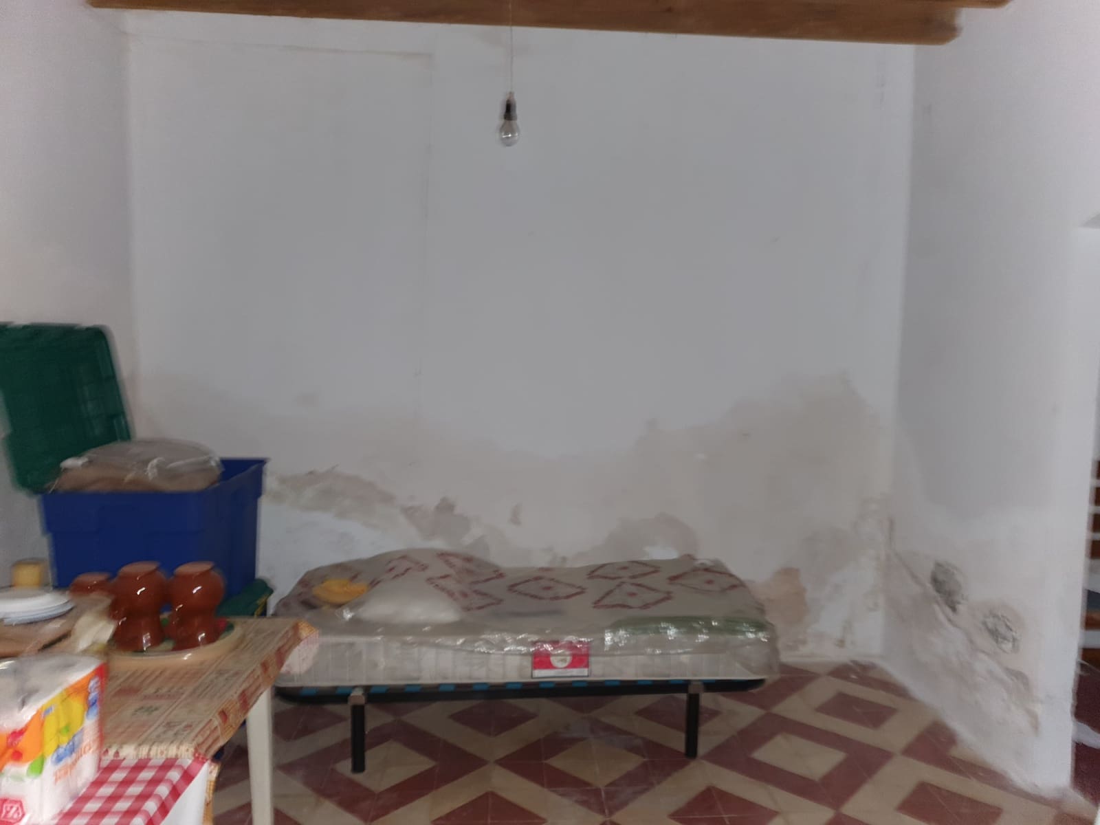 5 slaapkamer Finca/Landhuis te koop in Pinoso met zwembad - € 85.000 (Ref: 3405369)