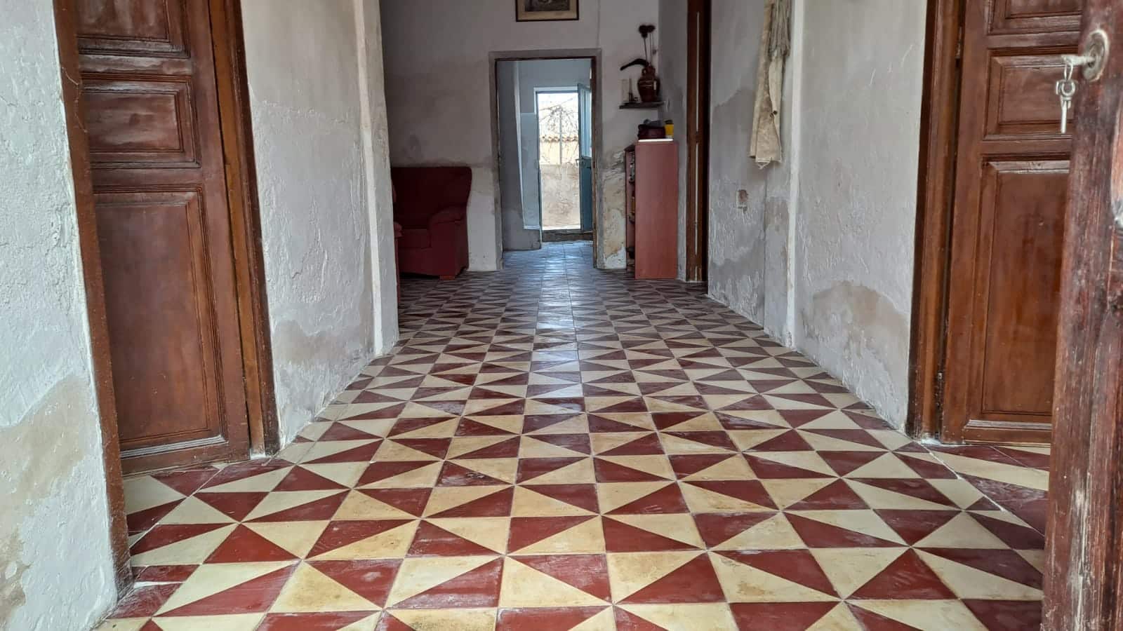 5 slaapkamer Finca/Landhuis te koop in Pinoso met zwembad - € 85.000 (Ref: 3405369)