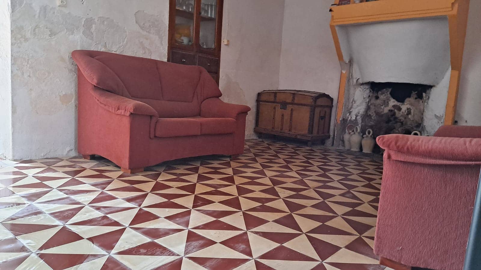 5 slaapkamer Finca/Landhuis te koop in Pinoso met zwembad - € 85.000 (Ref: 3405369)