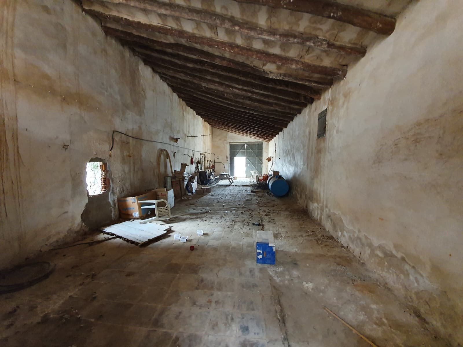 5 slaapkamer Finca/Landhuis te koop in Pinoso met zwembad - € 85.000 (Ref: 3405369)