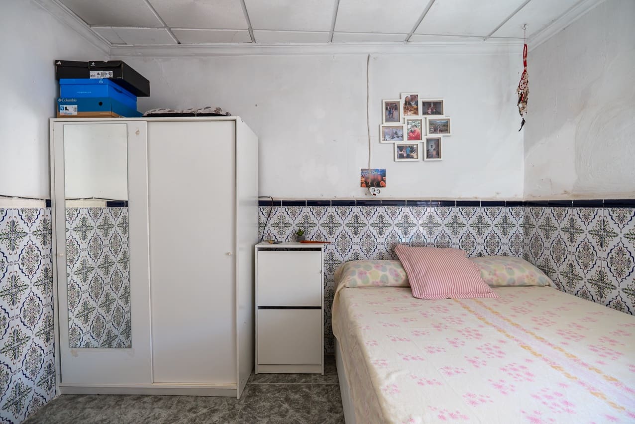 6 soveværelse Byhus til salg i L'Alguena / Alguenya med swimmingpool - € 145.000 (Ref: 3578400)