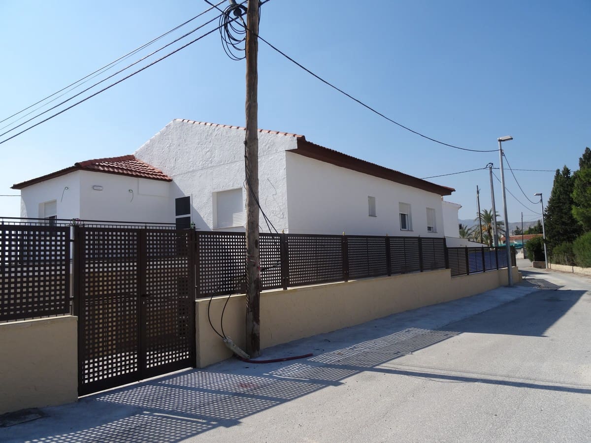 10 soverom Hotell til salgs i Fortuna med svømmebasseng - € 349 950 (Ref: 3593455)