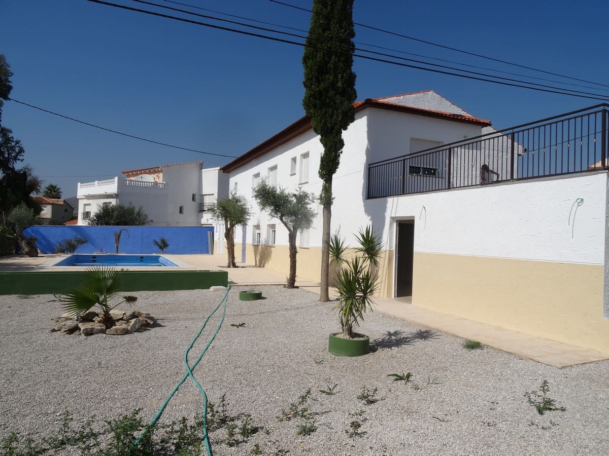 10 soverom Hotell til salgs i Fortuna med svømmebasseng - € 349 950 (Ref: 3593455)