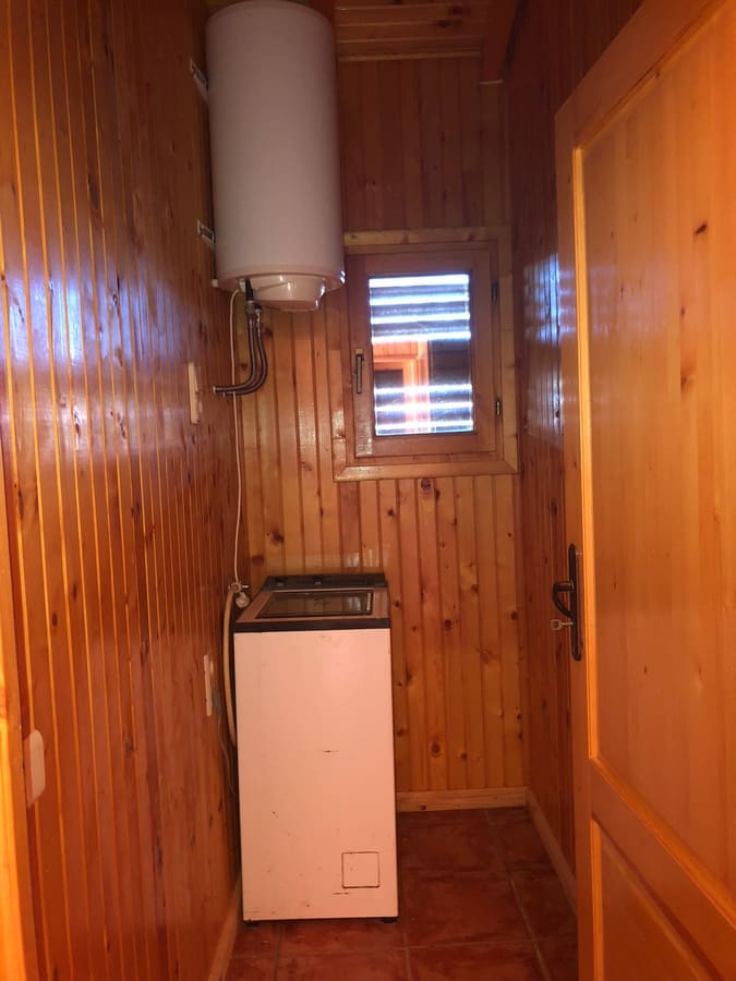 3 soveværelse Finca/Landehus til salg i Ubeda med swimmingpool - € 108.000 (Ref: 3605480)