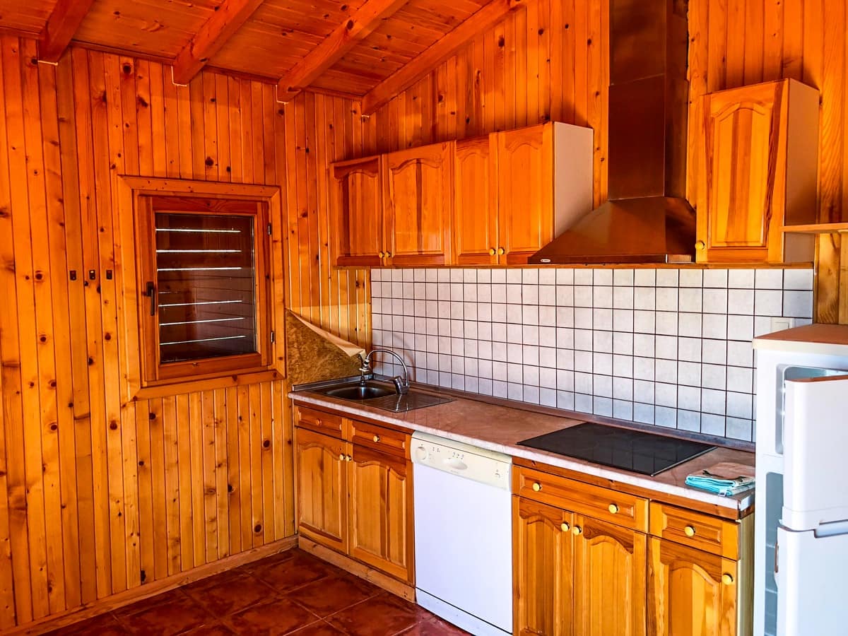 3 soveværelse Finca/Landehus til salg i Ubeda med swimmingpool - € 108.000 (Ref: 3605480)