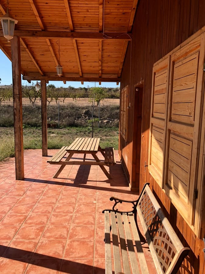 3 soveværelse Finca/Landehus til salg i Ubeda med swimmingpool - € 108.000 (Ref: 3605480)