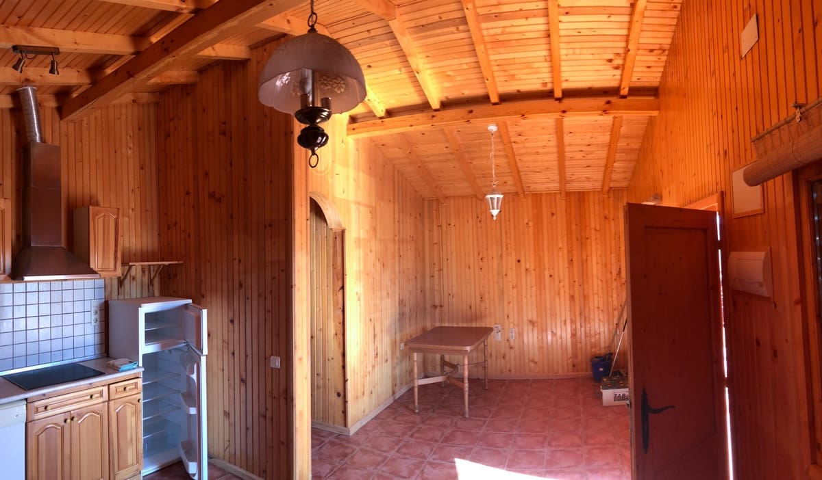 3 soveværelse Finca/Landehus til salg i Ubeda med swimmingpool - € 108.000 (Ref: 3605480)