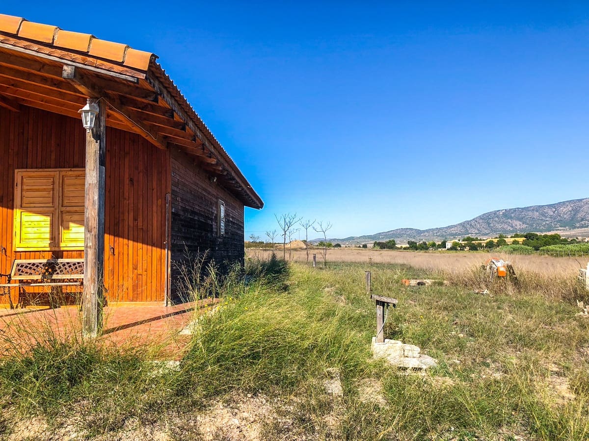 3 soveværelse Finca/Landehus til salg i Ubeda med swimmingpool - € 108.000 (Ref: 3605480)