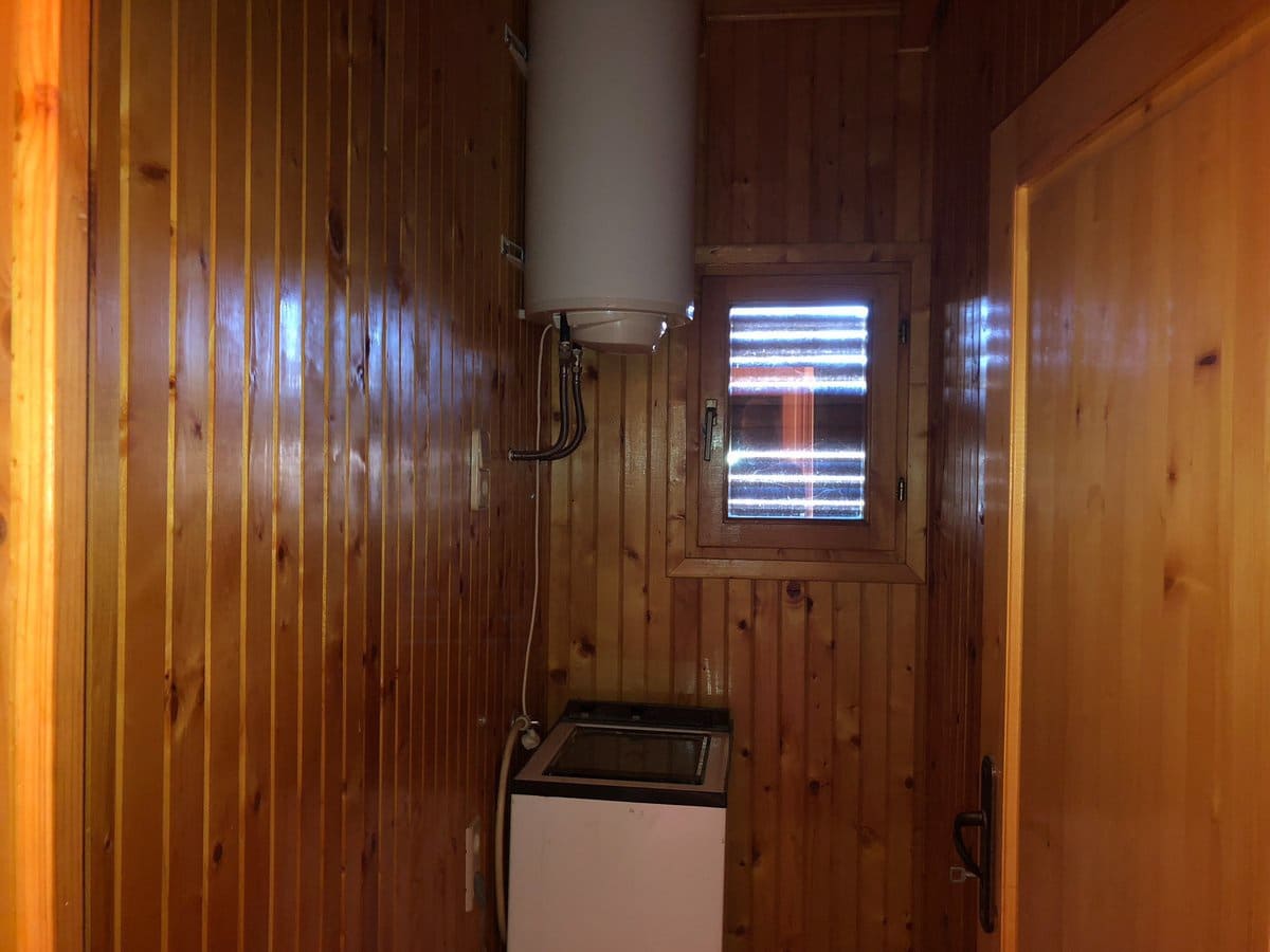 3 slaapkamer Finca/Landhuis te koop in Ubeda met zwembad - € 108.000 (Ref: 3605480)