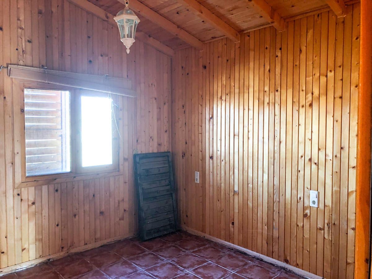3 slaapkamer Finca/Landhuis te koop in Ubeda met zwembad - € 108.000 (Ref: 3605480)