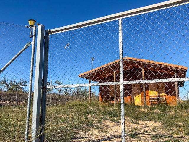3 sovrum Finca/Hus på landet till salu i Ubeda, Pinoso med pool - 108 000 € (Ref: 3605480)