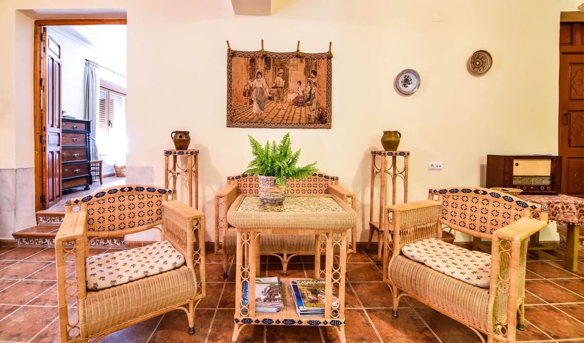 10 chambre Finca/Maison de Campagne à vendre à Encebras avec piscine - 2 250 000 € (Ref: 3611704)