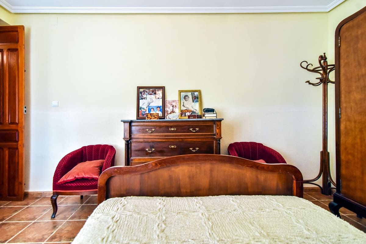 10 chambre Finca/Maison de Campagne à vendre à Encebras avec piscine - 2 250 000 € (Ref: 3611704)