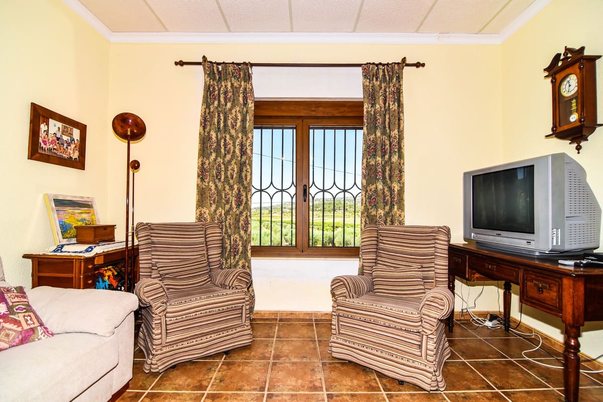 10 chambre Finca/Maison de Campagne à vendre à Encebras avec piscine - 2 250 000 € (Ref: 3611704)