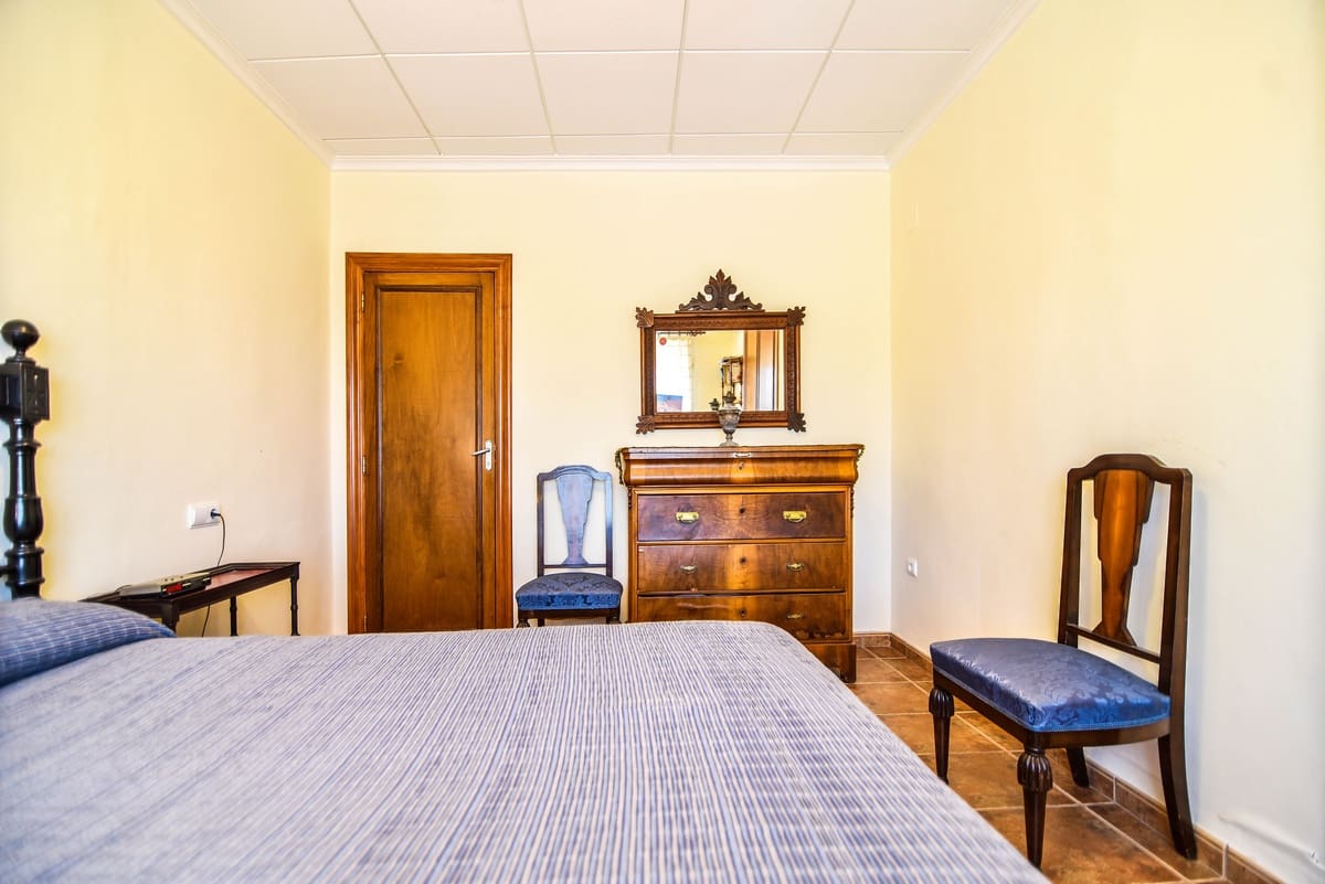 10 chambre Finca/Maison de Campagne à vendre à Encebras avec piscine - 2 250 000 € (Ref: 3611704)