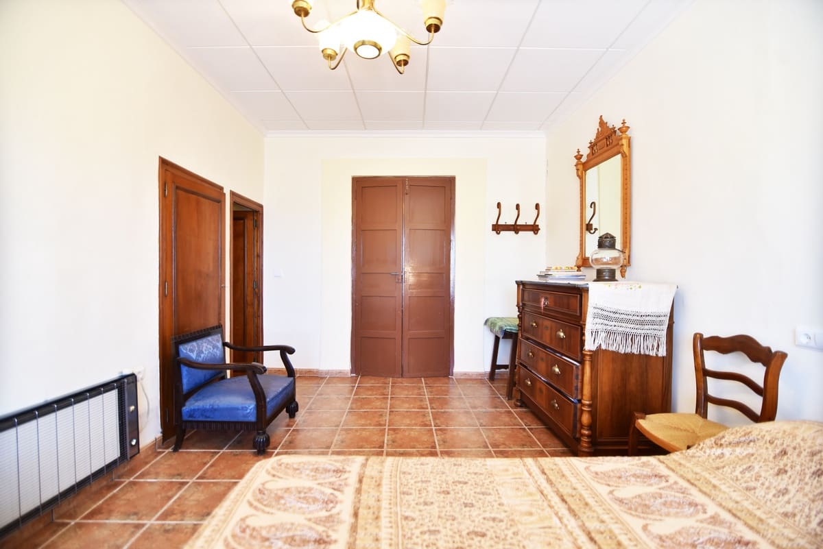 10 chambre Finca/Maison de Campagne à vendre à Encebras avec piscine - 2 250 000 € (Ref: 3611704)