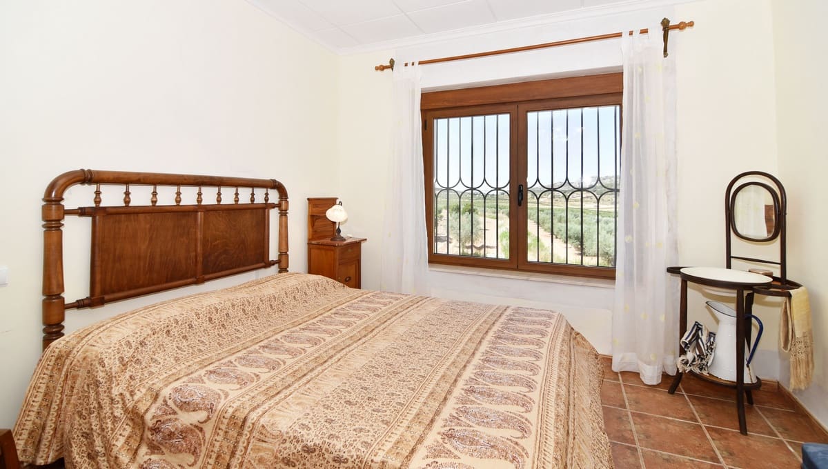 10 chambre Finca/Maison de Campagne à vendre à Encebras avec piscine - 2 250 000 € (Ref: 3611704)