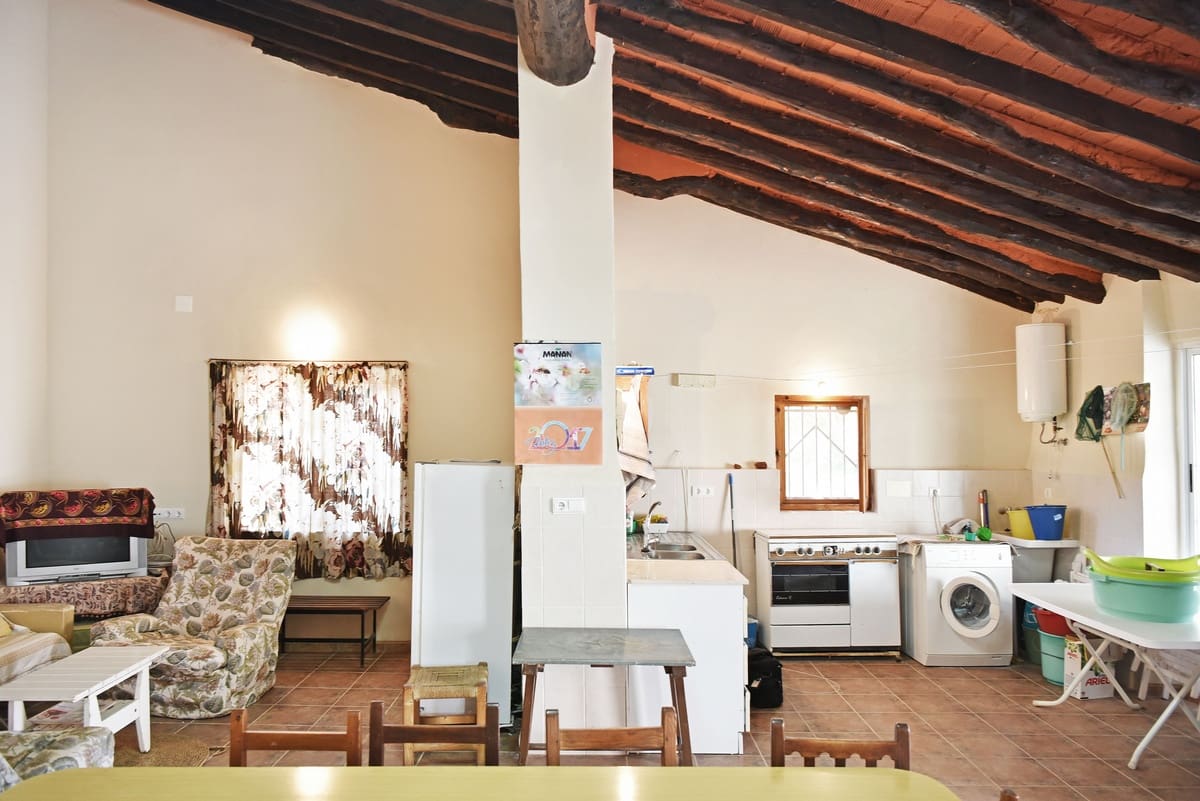 10 chambre Finca/Maison de Campagne à vendre à Encebras avec piscine - 2 250 000 € (Ref: 3611704)