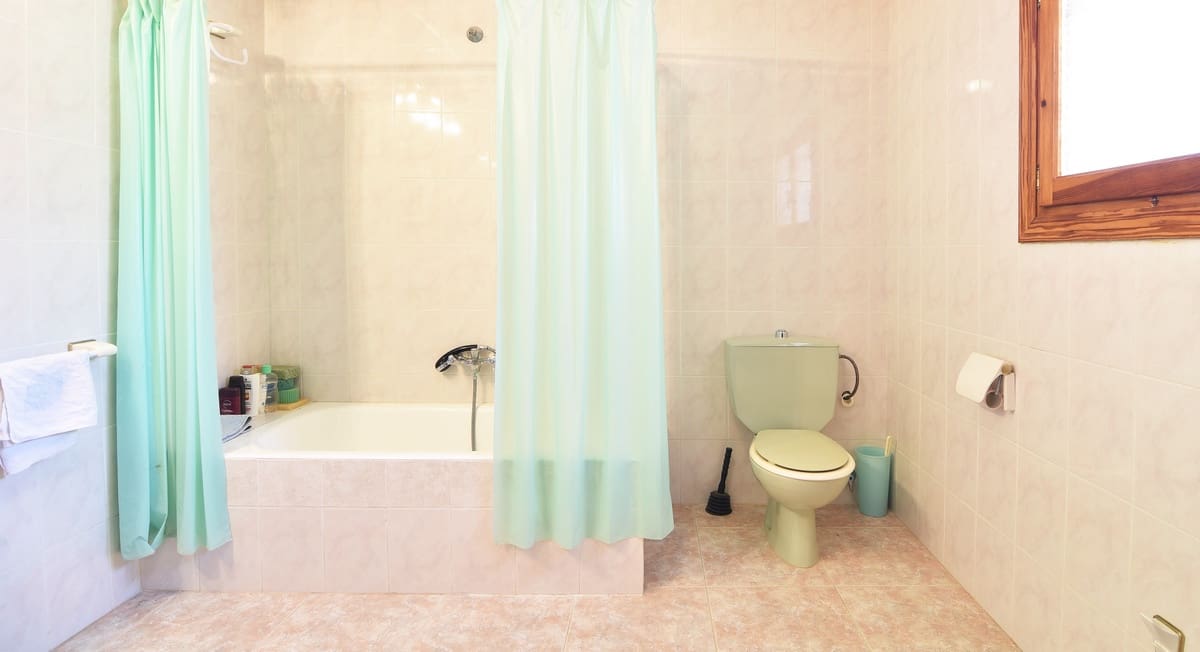 10 chambre Finca/Maison de Campagne à vendre à Encebras avec piscine - 2 250 000 € (Ref: 3611704)