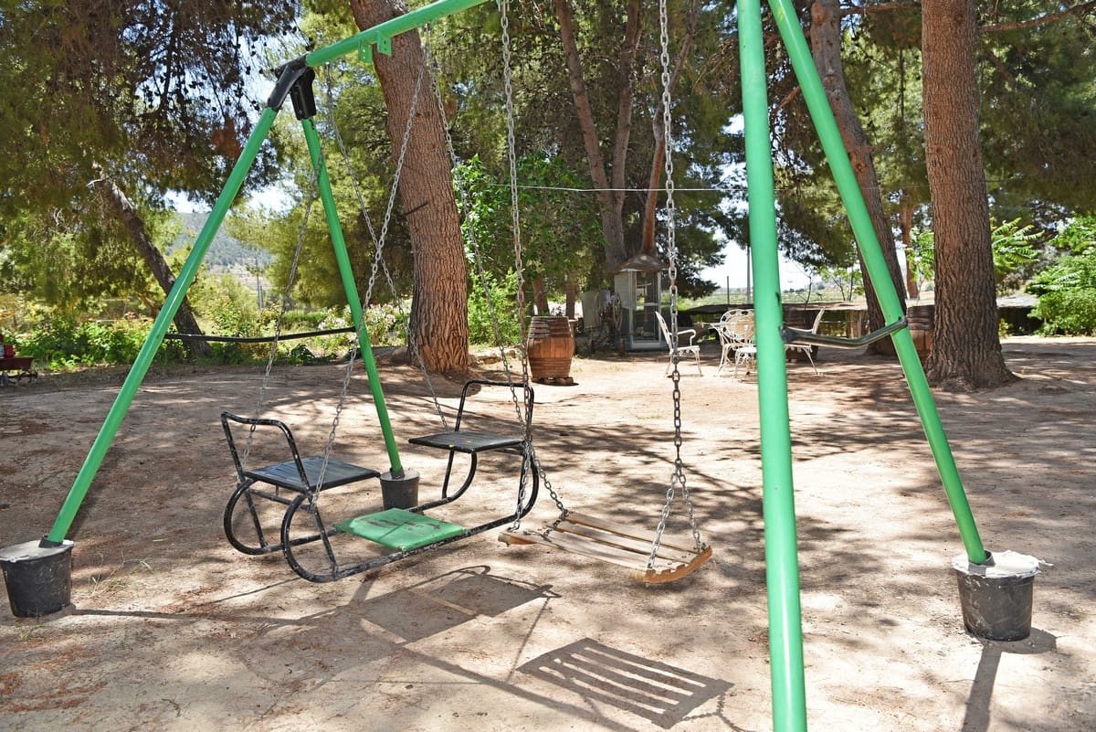 10 chambre Finca/Maison de Campagne à vendre à Encebras avec piscine - 2 250 000 € (Ref: 3611704)