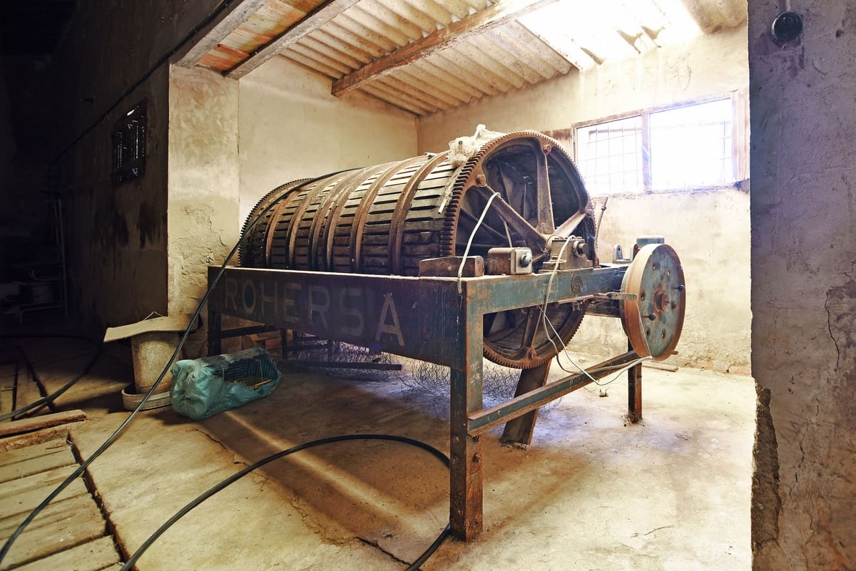 10 chambre Finca/Maison de Campagne à vendre à Encebras avec piscine - 2 250 000 € (Ref: 3611704)