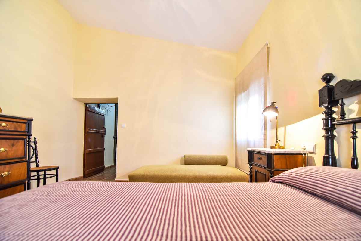 10 chambre Finca/Maison de Campagne à vendre à Encebras avec piscine - 2 250 000 € (Ref: 3611704)