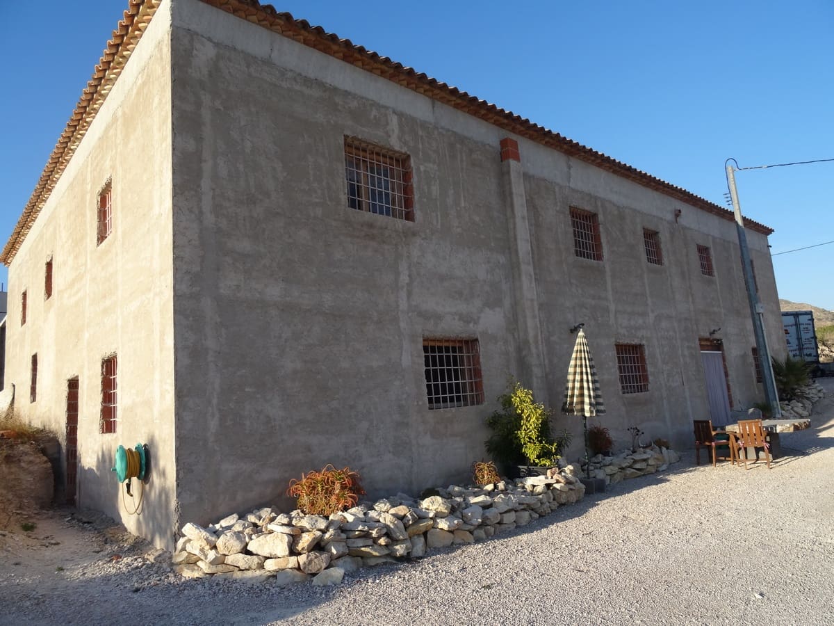 6 chambre Finca/Maison de Campagne à vendre à Barinas - 349 950 € (Ref: 3662174)