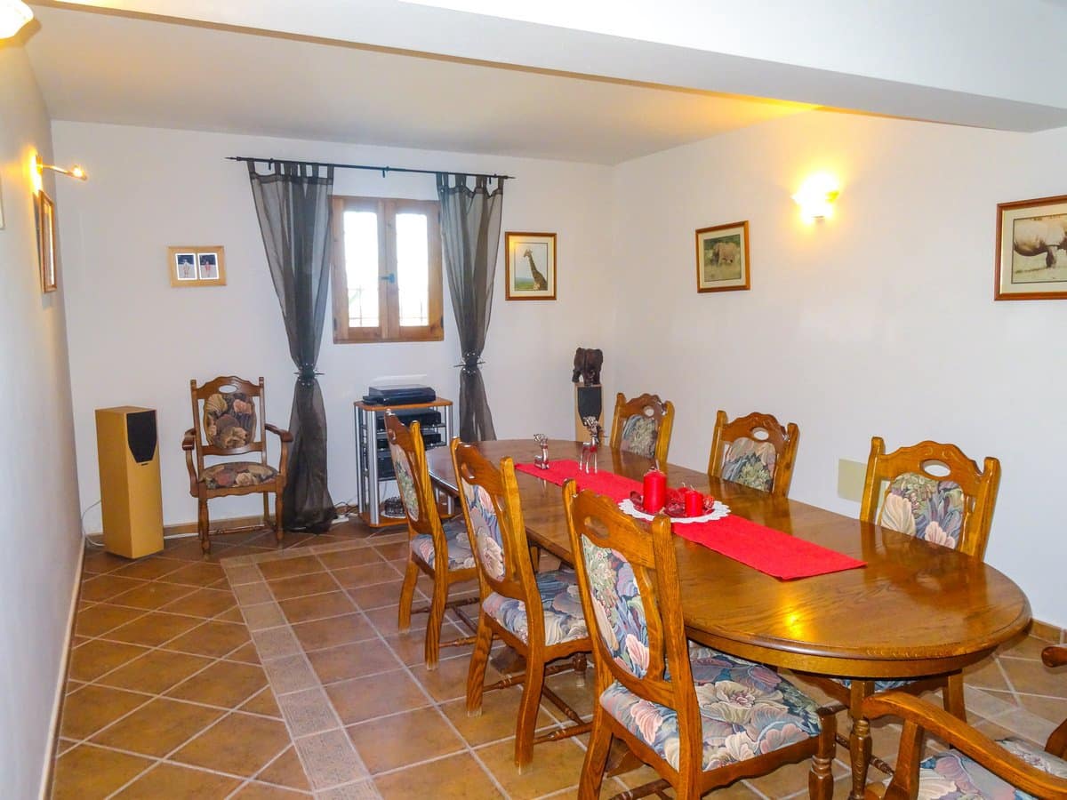 Finca/Casa Rural de 6 habitaciones en Barinas en venta con piscina - 349.950 € (Ref: 3662174)