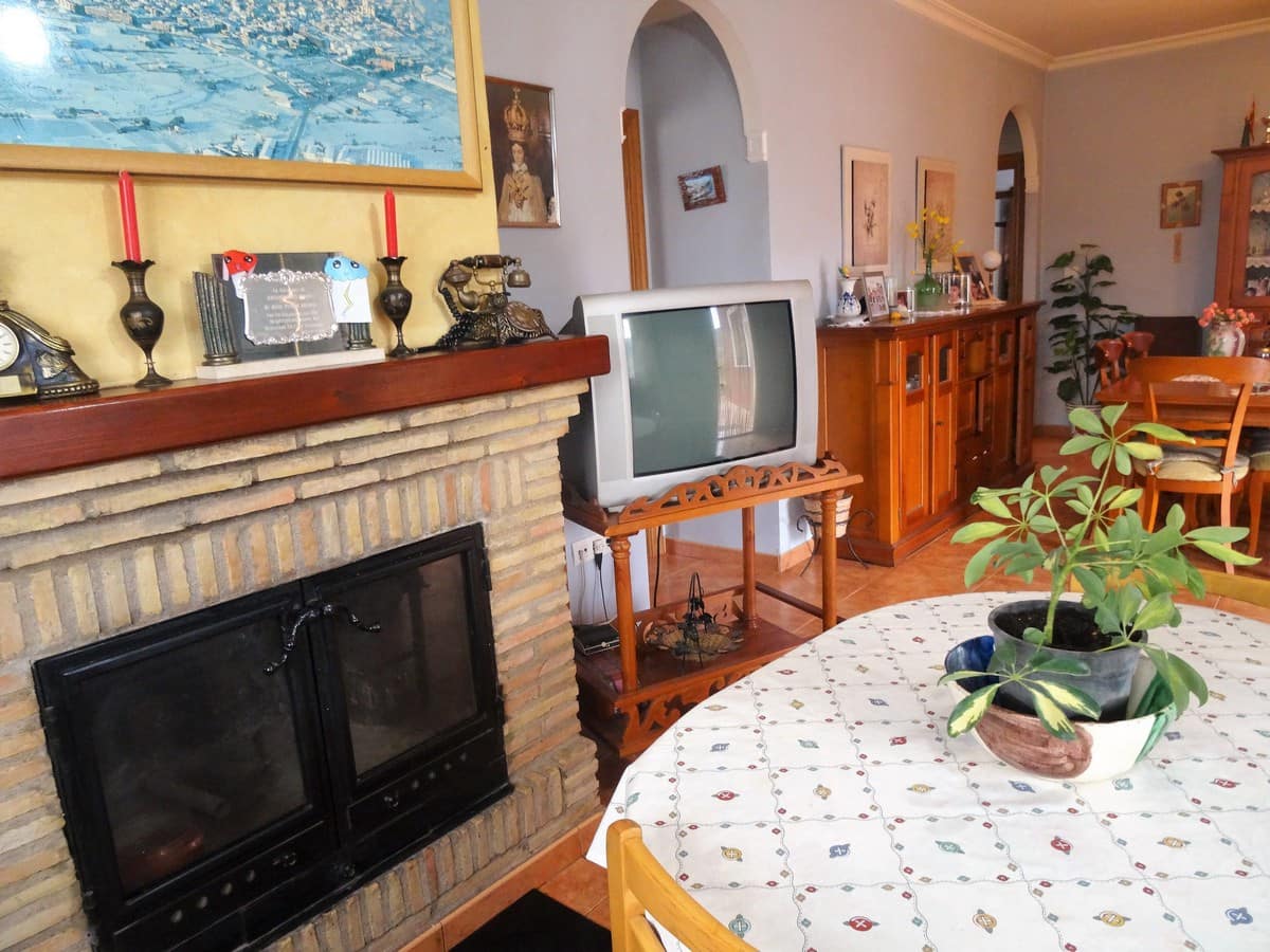 3 soveværelse Villa til salg i Yecla med swimmingpool - € 220.000 (Ref: 3668024)