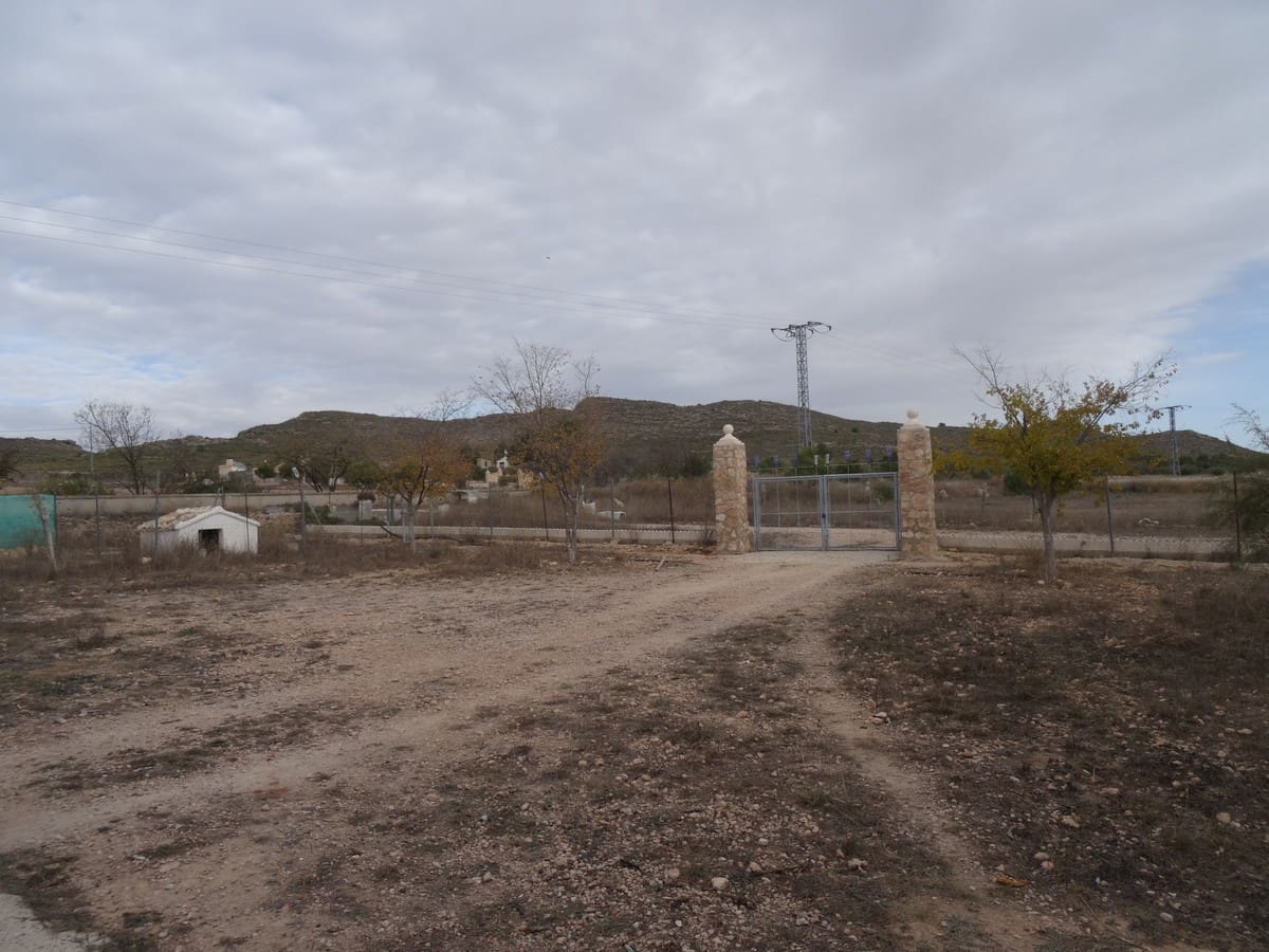 3 soveværelse Villa til salg i Yecla med swimmingpool - € 220.000 (Ref: 3668024)