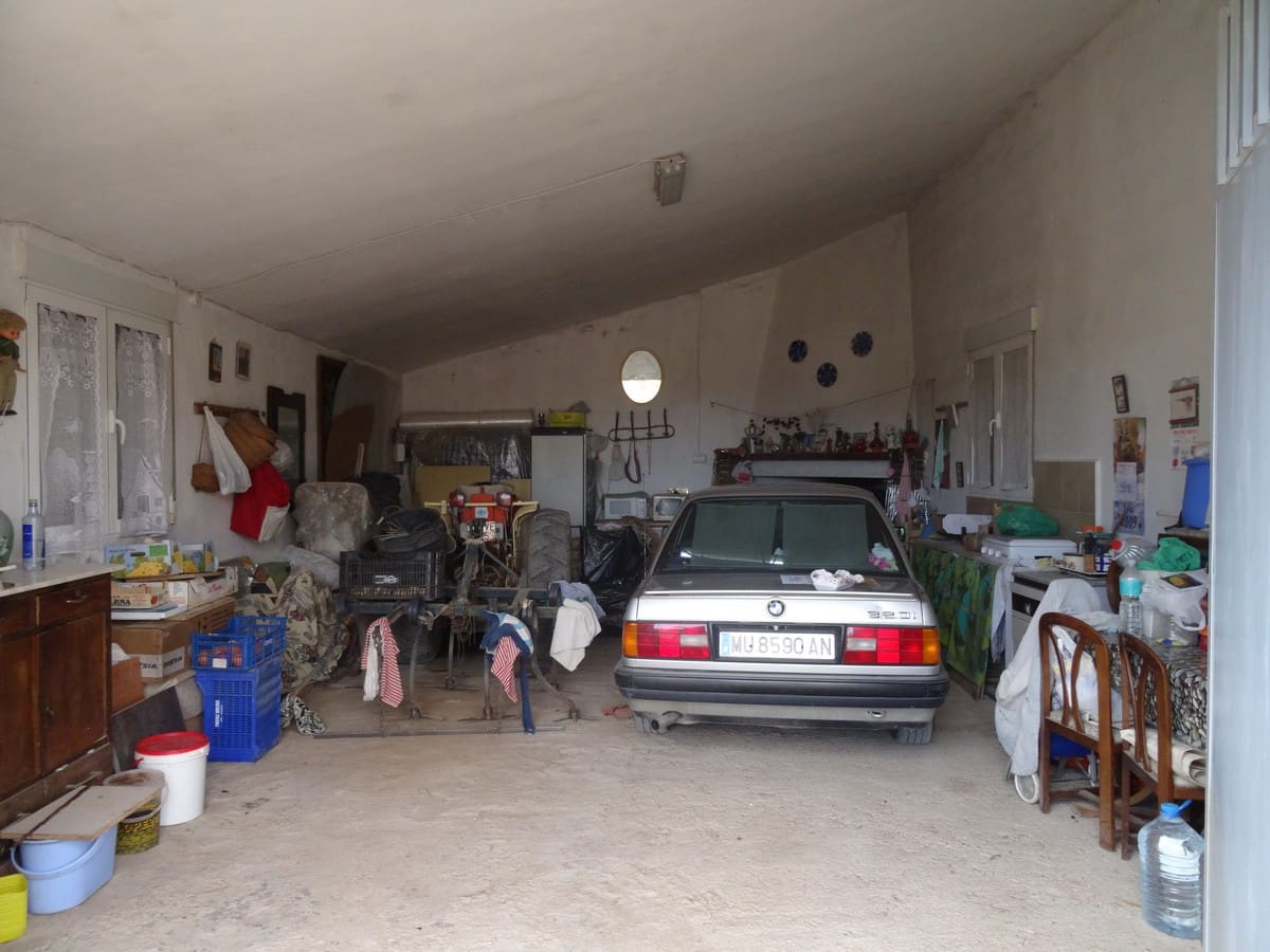 3 soveværelse Villa til salg i Yecla med swimmingpool - € 220.000 (Ref: 3668024)