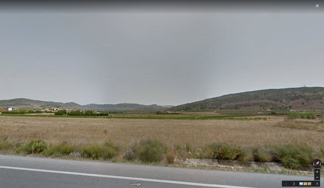 Teren niezagospodarowany na sprzedaż w Pinoso - 100 000 € (Ref: 3672950)