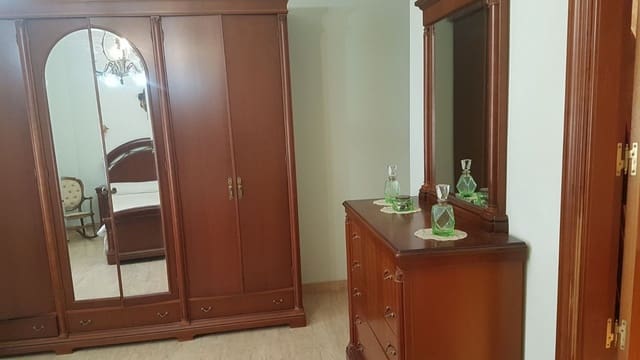 5 bedroom Townhouse for sale in L'Algueña / Alguenya with pool - € 249,000 (Ref: 3731357)