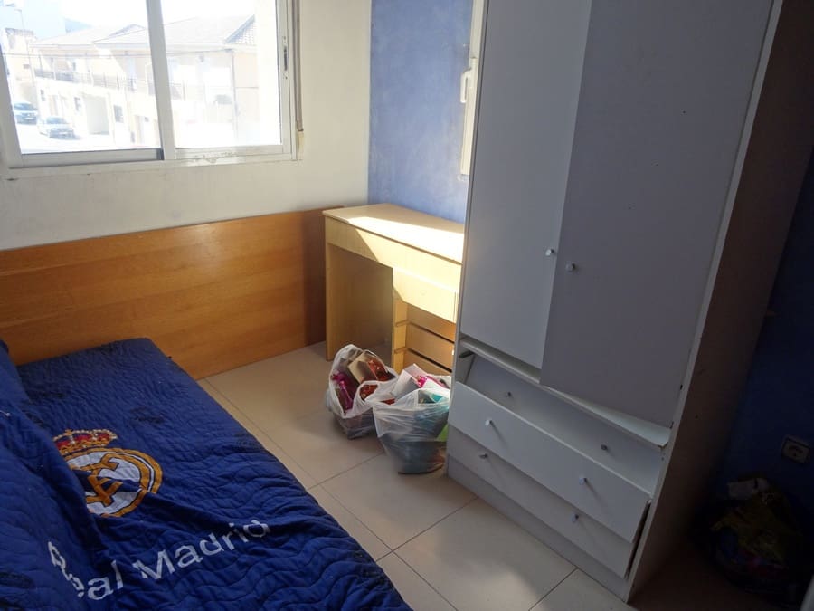 3 bedroom Townhouse for sale in Pinoso with pool - € 138,000 (Ref: 3803752)