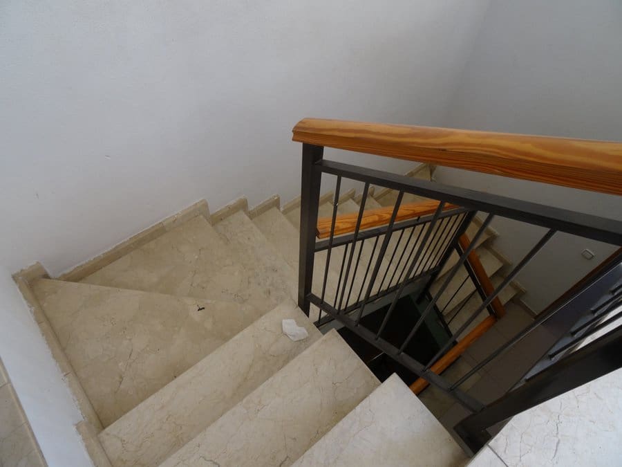 3 soveværelse Byhus til salg i Pinoso med swimmingpool - € 135.000 (Ref: 3803752)