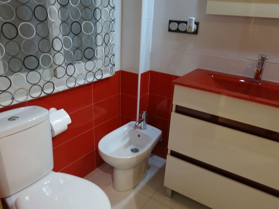 3 bedroom Apartment for sale in Pinoso with pool - € 84,000 (Ref: 3859615)