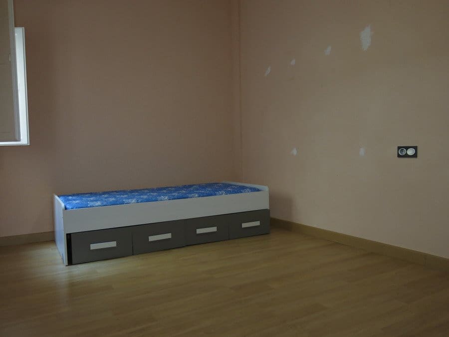3 soveværelse Lejlighed til salg i Pinoso med swimmingpool - € 84.000 (Ref: 3859615)