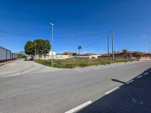 Undeveloped Land for sale in Pinoso - € 250,000 (Ref: 3969787)